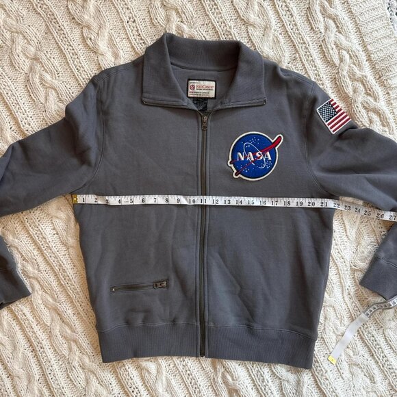 Red Canoe NASA Rocket Scientist Zip-Up ☆ - Picture 4 of 8